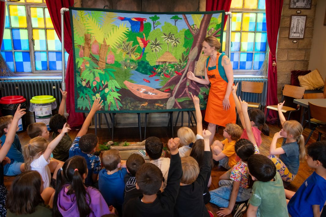 A Story Museum Leader teaching a class